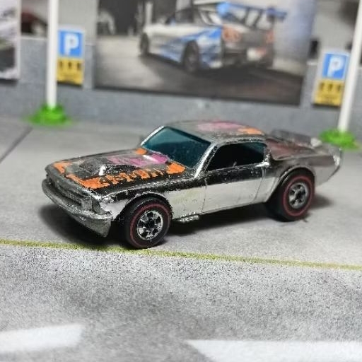 Hot Wheels Redline Mustang Stocker 450HP 1974 Chrome, Orange, Magenta Made In Hongkong US paten