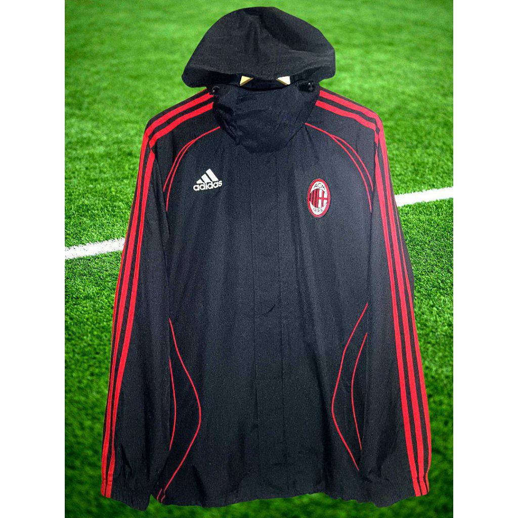 AC Milan Rain Jacket dari ADIDAS