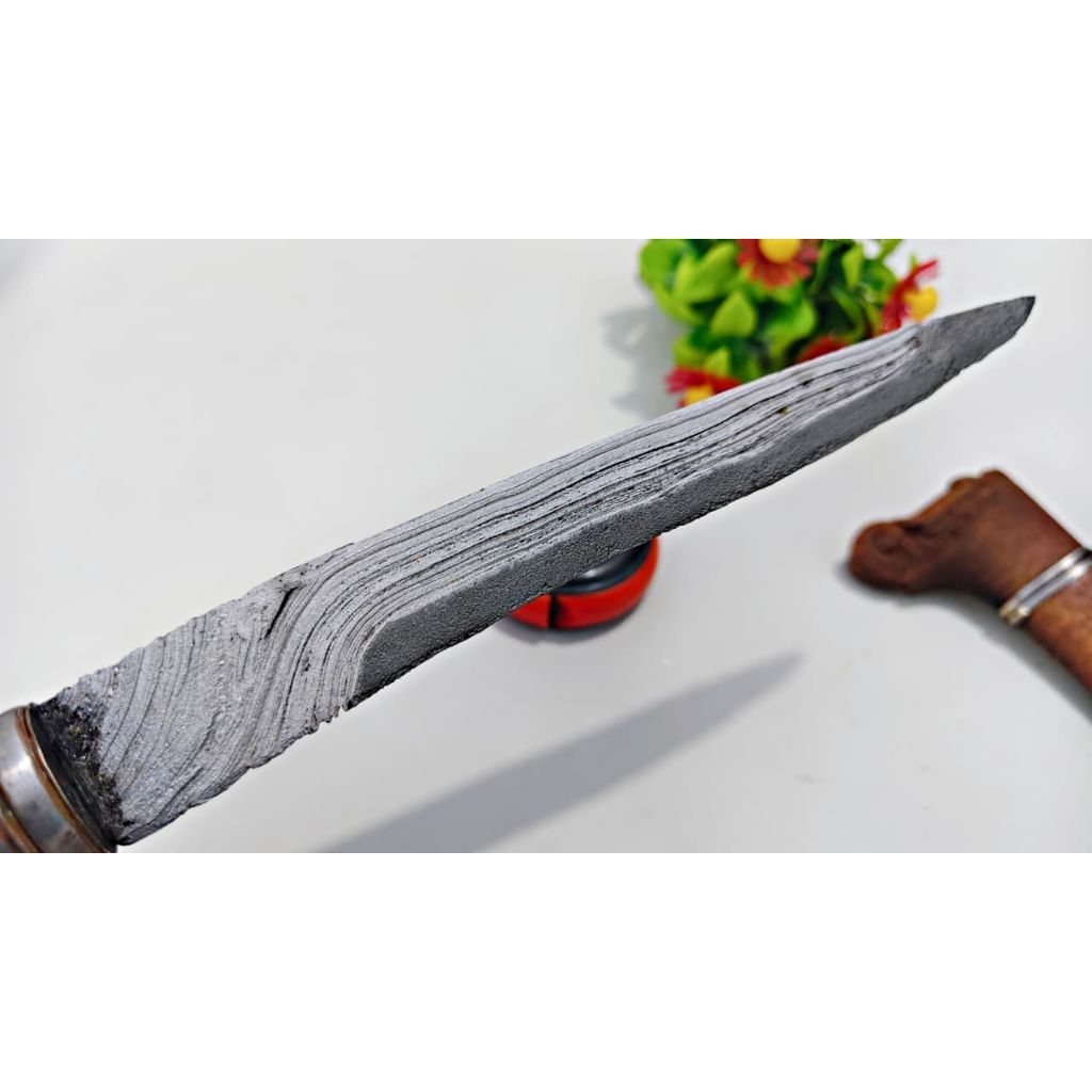 Badik Luwu Pamor Leko Ase - Hulu Stigi Kulu-Kulu & Warangka Cendana Klasik Tabbu-Tabbu