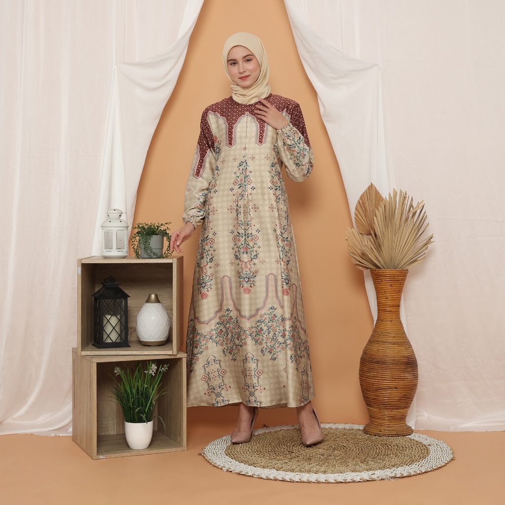 Lyne Halim – Rengganis Silk Gamis, GMS-3416