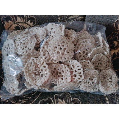 Cat Lover Shop kerupuk ikan tengiri Bentuk BULAT PREMIUM asli kerupuk produksi Banyuwangi berat 1kg