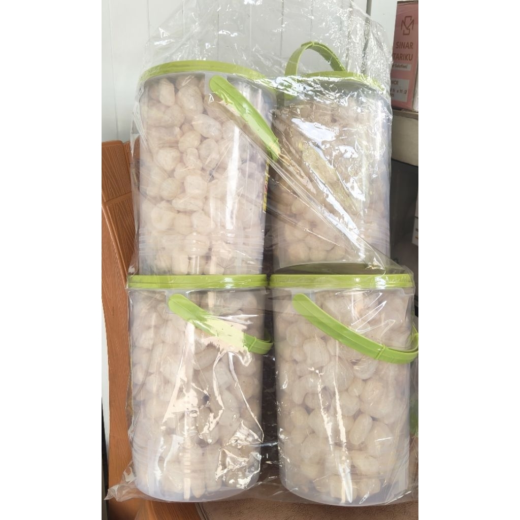 KERUPUK RAMBAK MATANG TINGGAL MAKAN