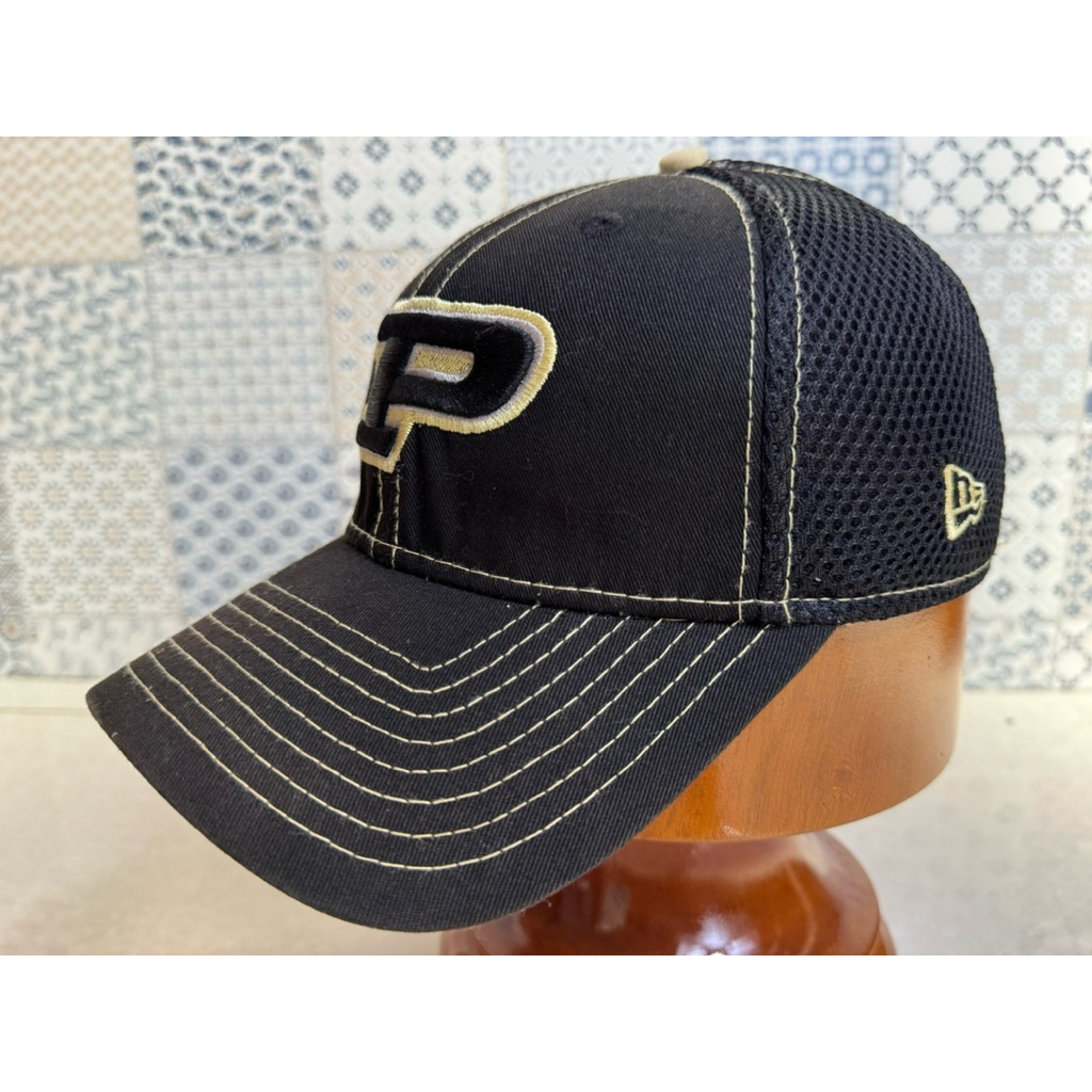 Topi Second Brand Branded New Era Vintage X Purdue Original Full Tag