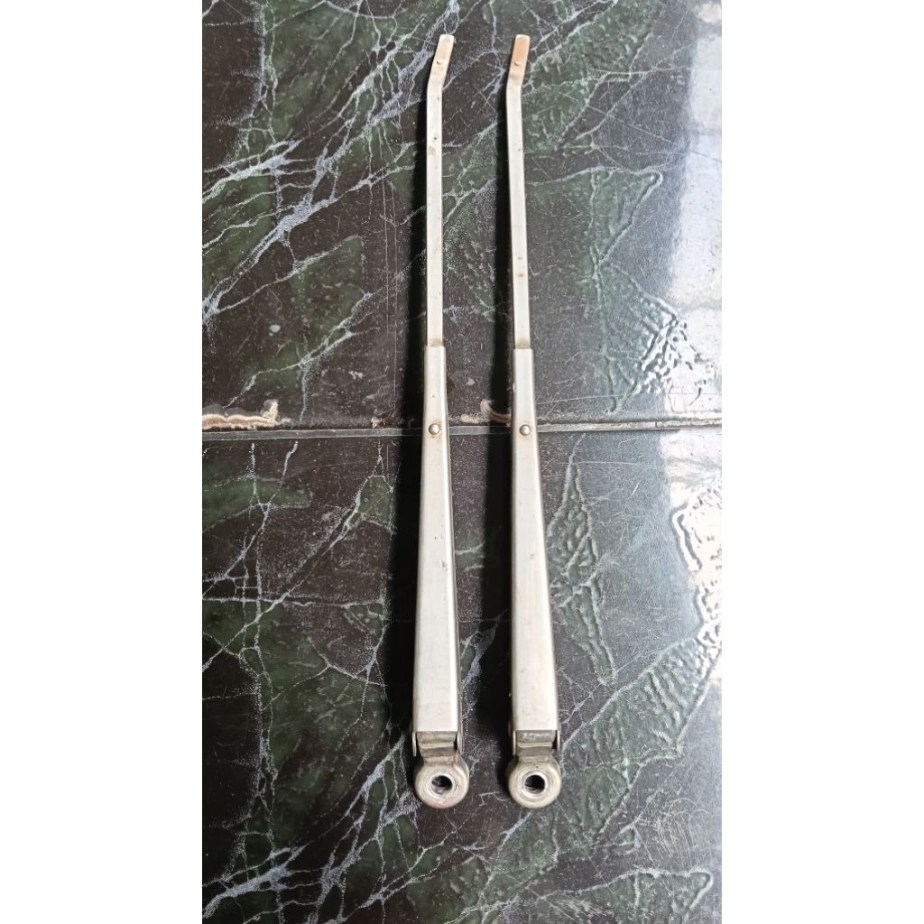 Gagang Wiper Honda Civic Deluxe