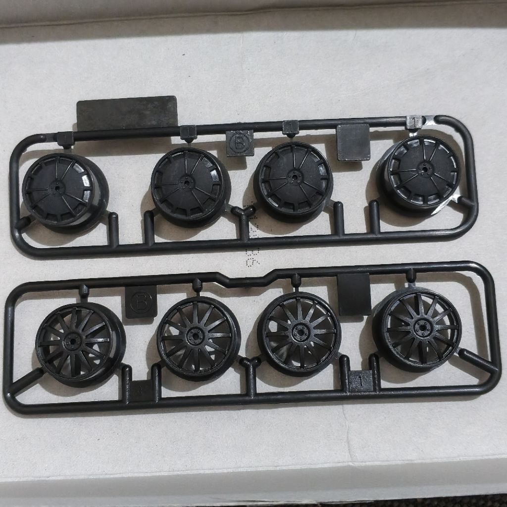 tamiya velg medium carbon original / velg Fin carbon Tamiya / tamiya velg dish carbon / velg carbon 