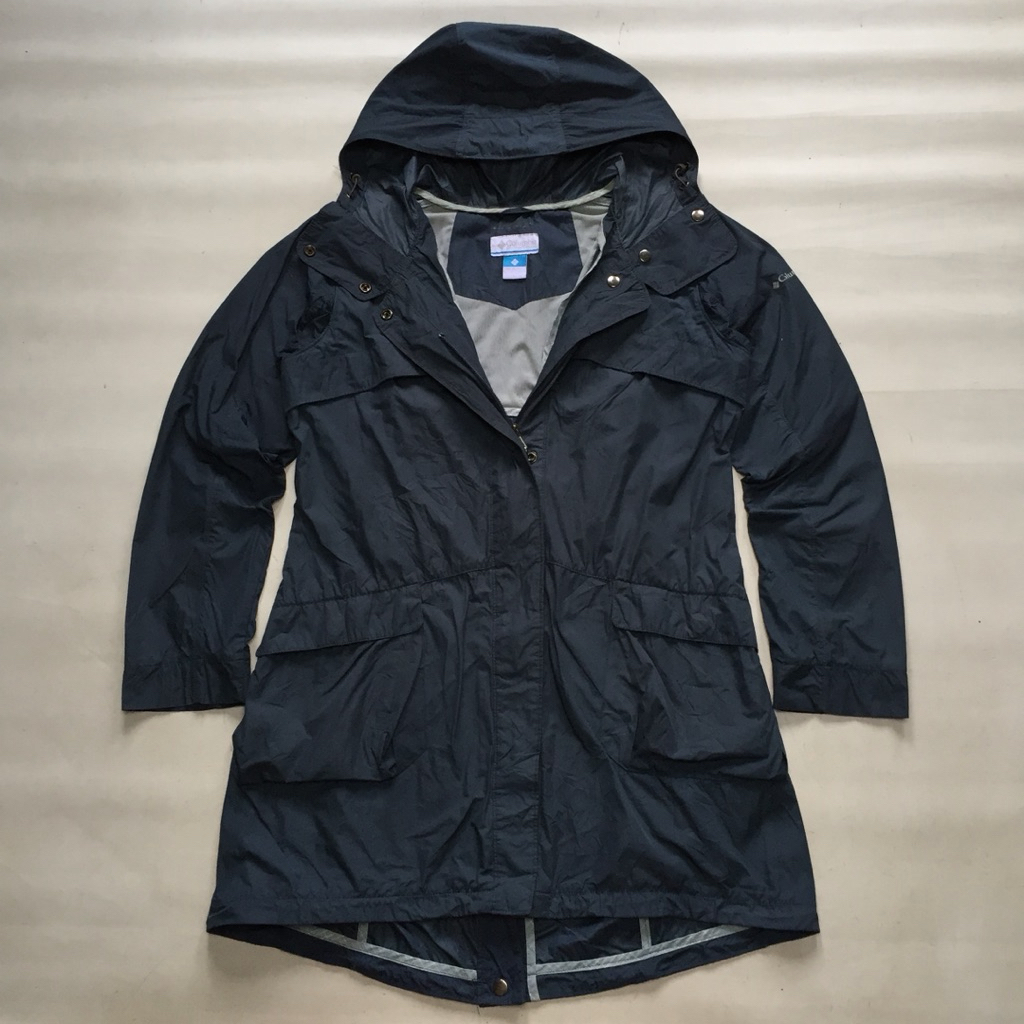 COLUMBIA OUTDOOR JACKET