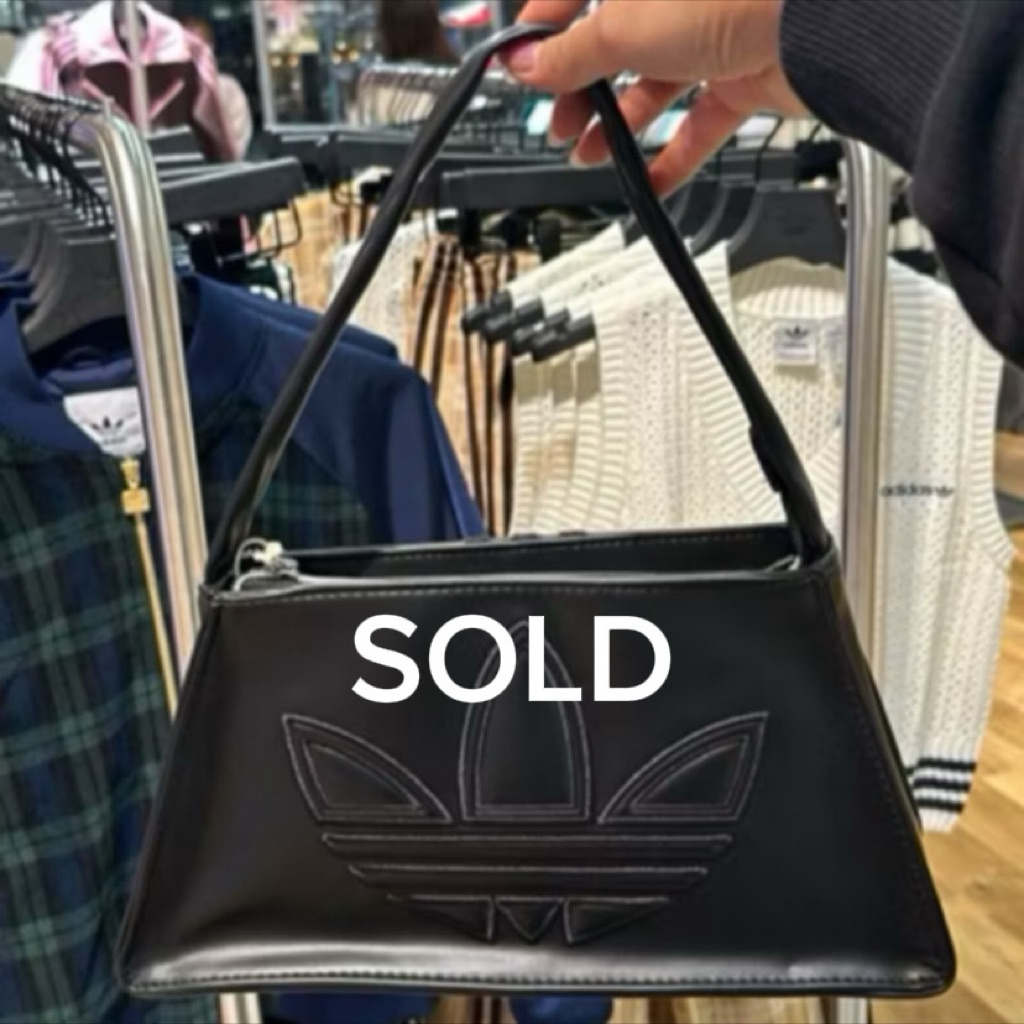 Adidas Original Shoulder Bag Wanita