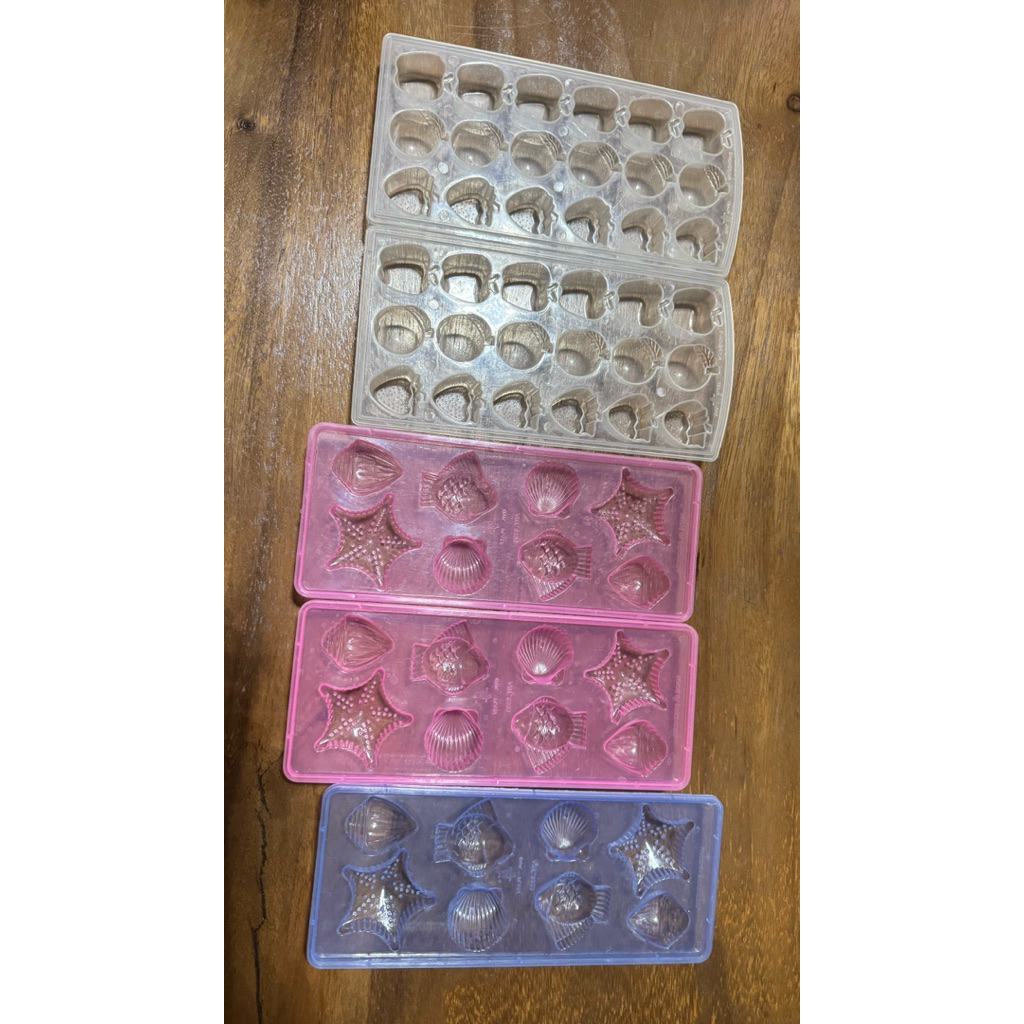 PRELOVED SECOND BEKAS CETAKAN PUDING MINI BENTUK BUAH CETAKAN ES BUAH CETAKAN COKLAT MINI BENTUK BIN