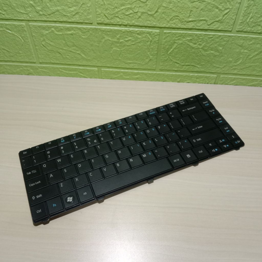 Keyboard Original Cabutan Laptop Acer Travelmate 4740Z 4740