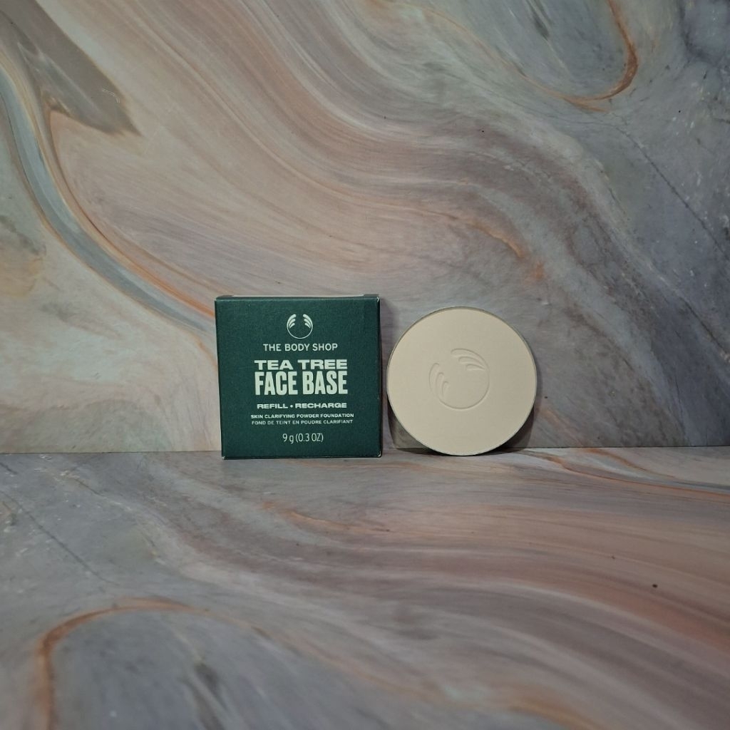 the body shop tea tree face base medium 2C