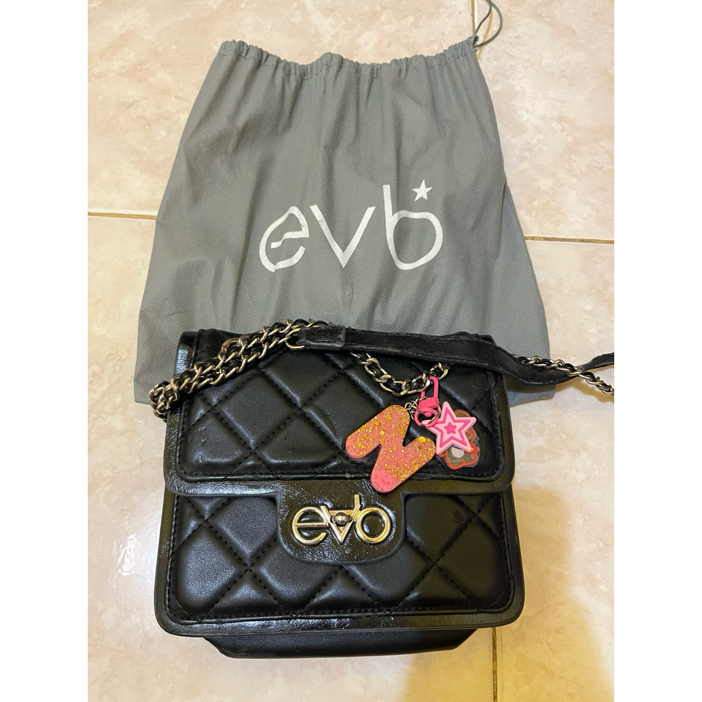tas evb preloved