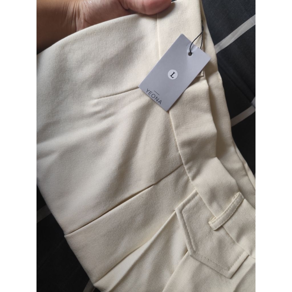 preloved oro pants by yeona (petite) | ivory size L