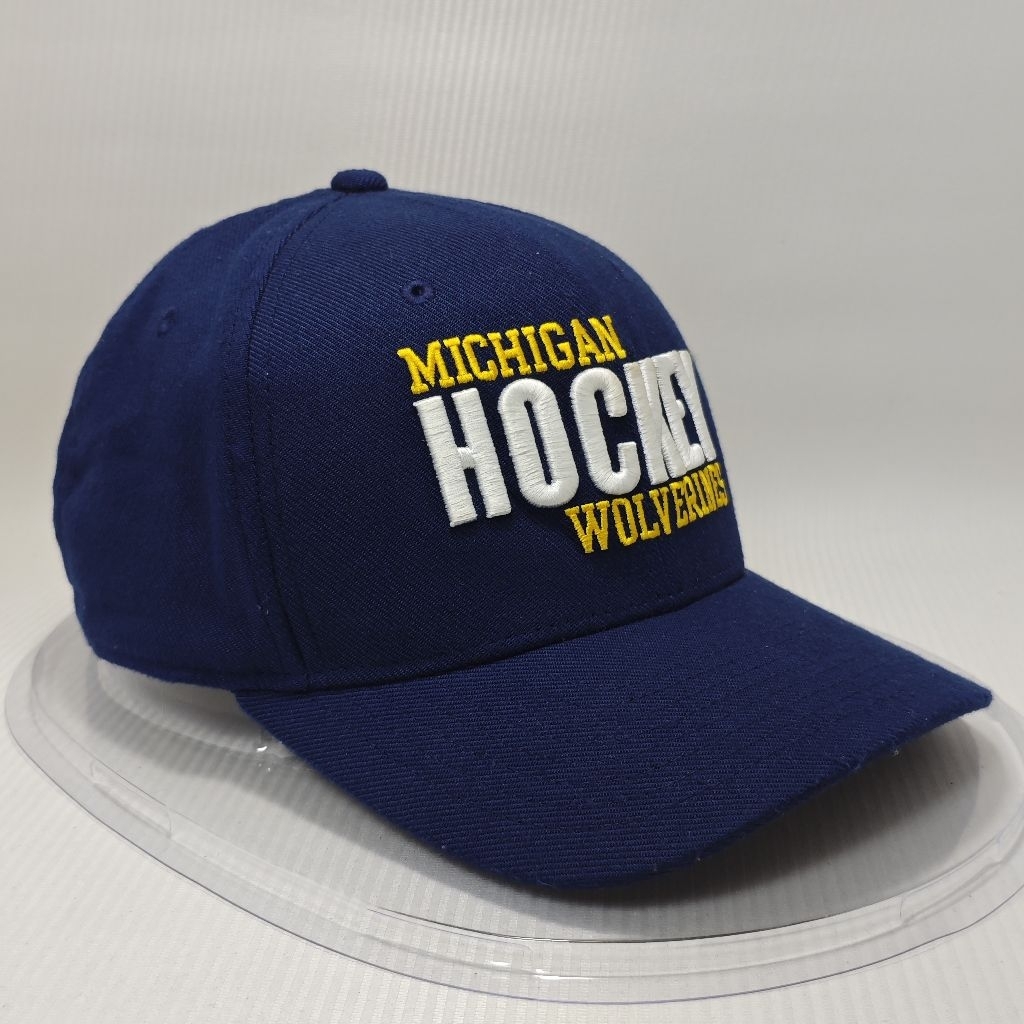 Topi Michigan Hockey Wolverines Dri-FIT | Bekas | Second | Prelove