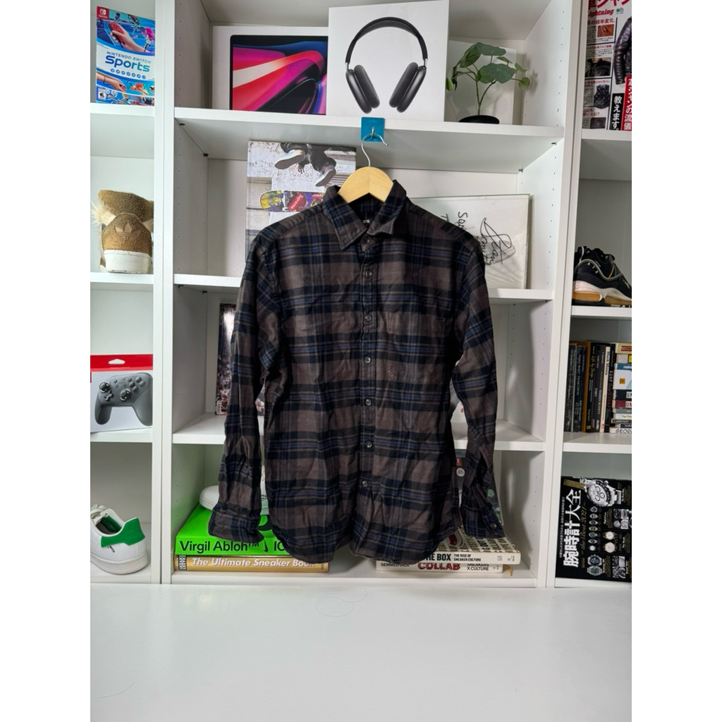 Uniqlo Kemeja reguler kotak kotak coklat flanel