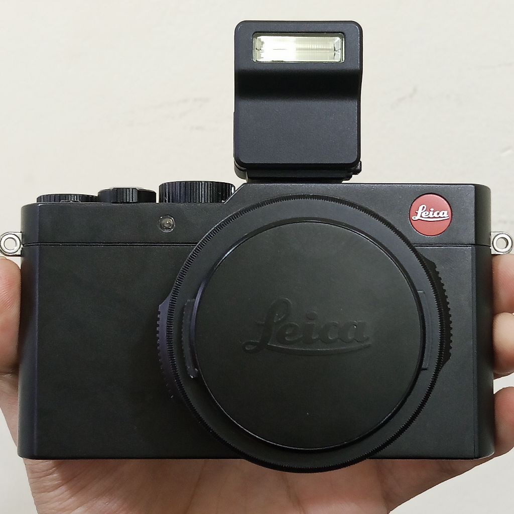 DIGITAL CAMERA LEICA D-LUX TYP (109) MULUS MURAH TERAWAT