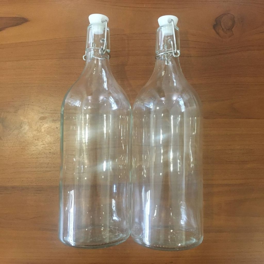 PRELOVED - SET 2 PCS IKEA KORKEN Botol Besar 1 LITER Air Minuman Beverage Kaca Glass Bottle