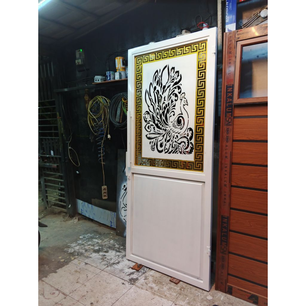 pintu besi cuting laser