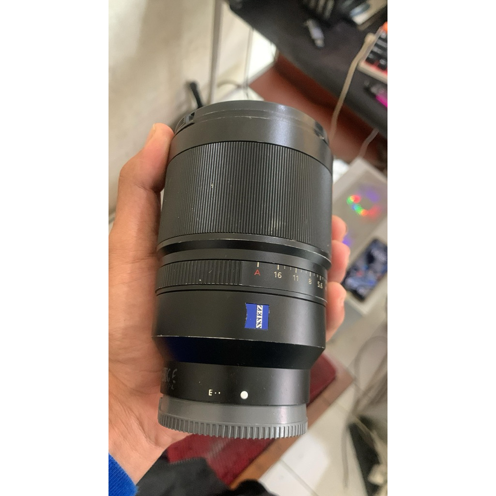 Lensa 35mm F1.4 ZEISS FE