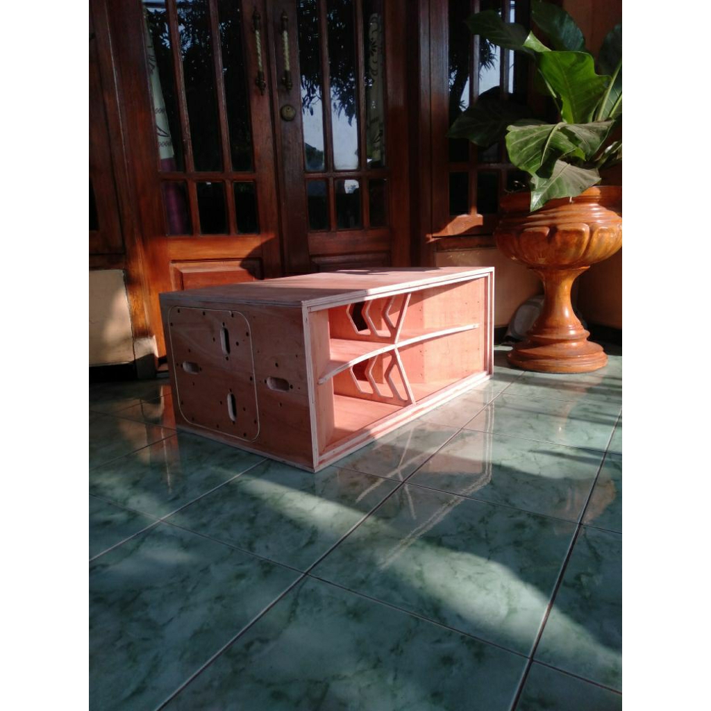 Box Speaker Kimochi Brewog 10 Inch Double
