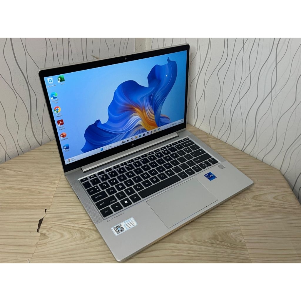 Hp Elitebook 630 G10 i7-1355U Ram 16Gb/SSD 512Gb