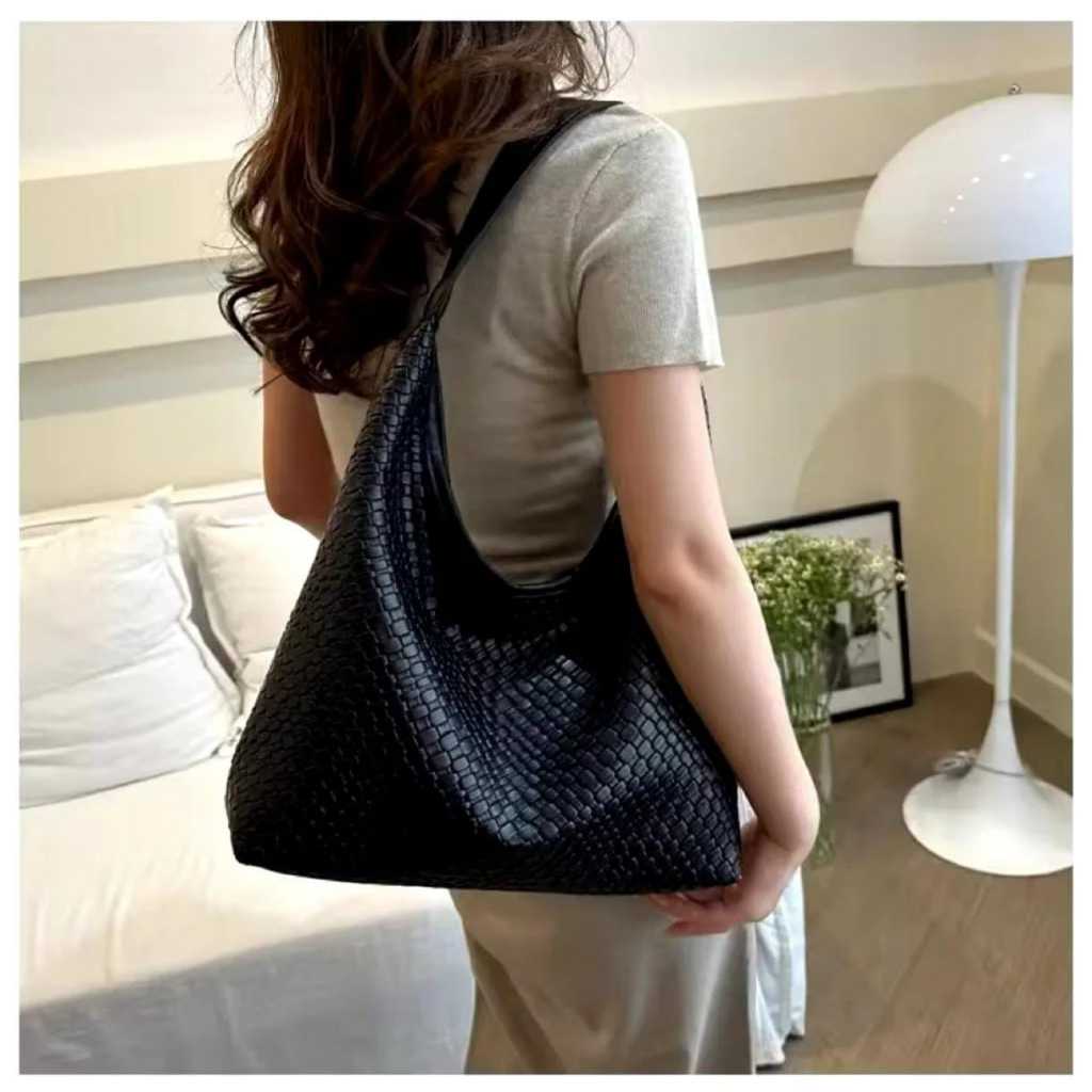 Tas Totebag Wanita JAMYNA TIKAR Tas bahu terbaru cocok untuk kuliah & OOTD  kulit perempuan