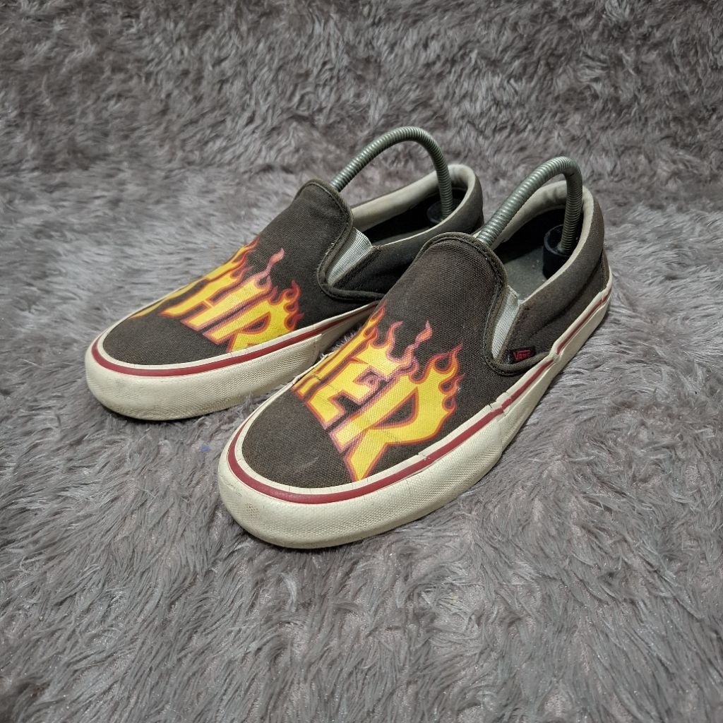 sepatu Vans x Thrasher slip on original