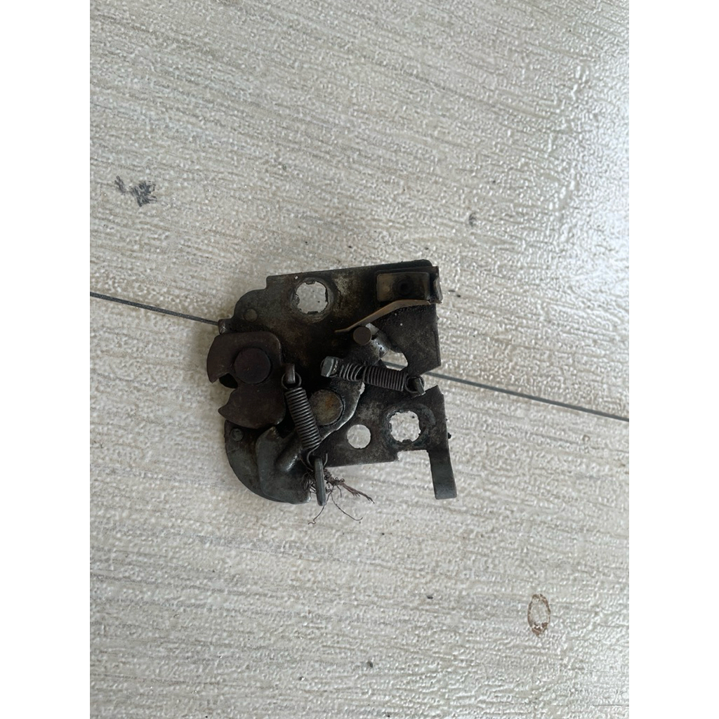 doorlock bagasi honda accord 1985