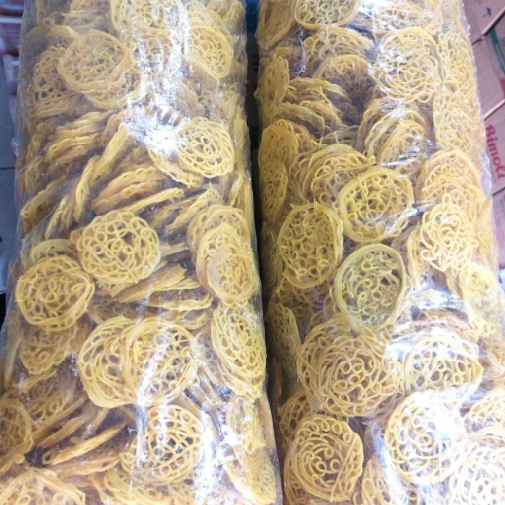 Kerupuk Mie Kuning Kecil Mentah – Siap Digoreng