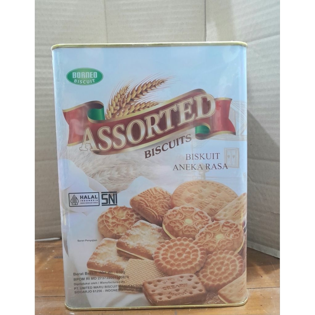 Assorted Biscuit Borneo 650gr