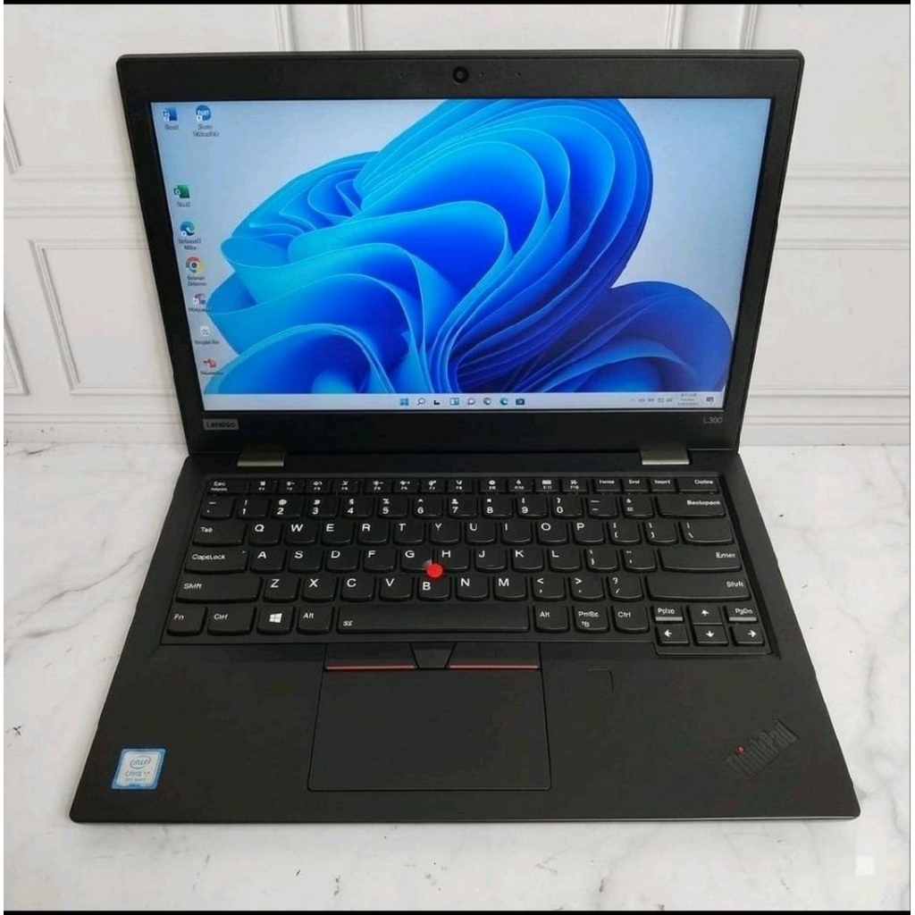THINKPAD L390 i7-8565U / 16GB RAM / 256GB NVME / HD