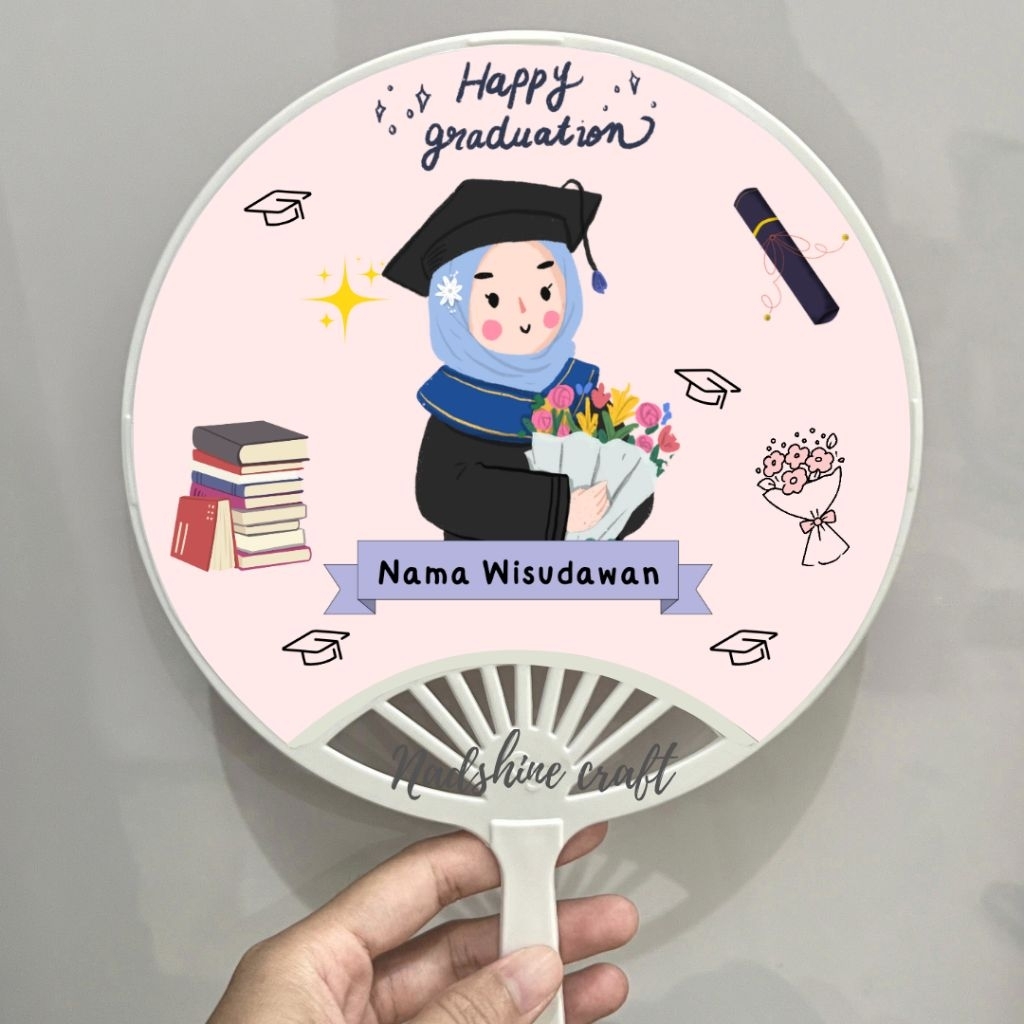 Hadiah Souvenir Kipas Tangan Animasi Wisuda / Kado Wisuda
