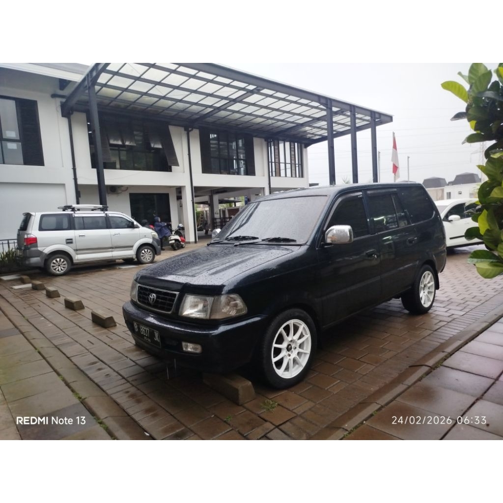 mobil kijang lsx diesel tahun 2001
