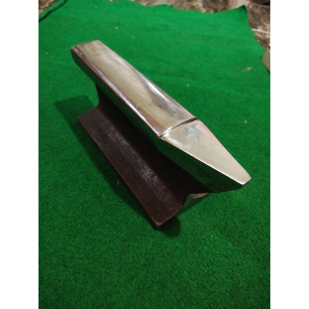 landasan besi paron anvil berat ±6kg