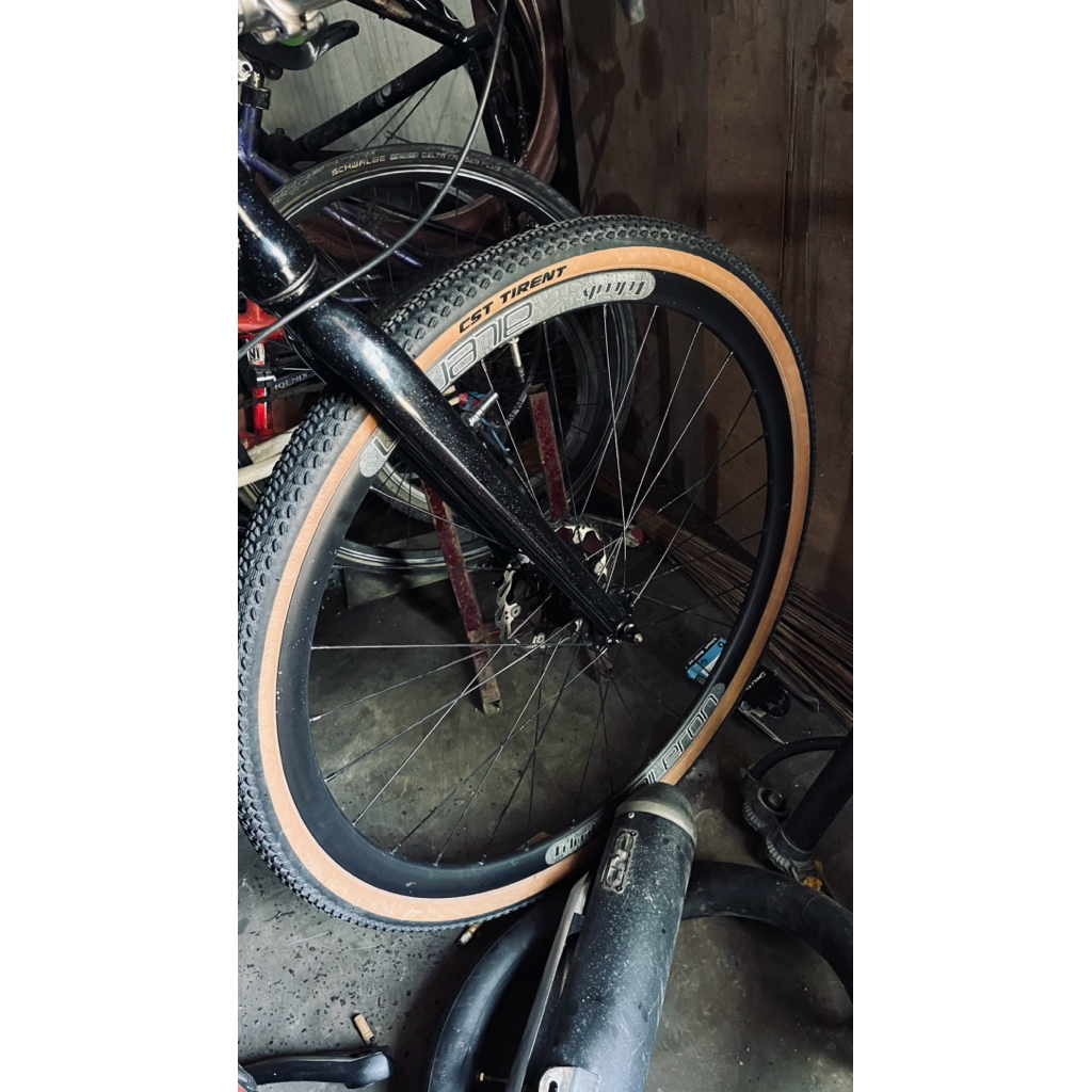 wheelset gravel 700c second tanpa sproket