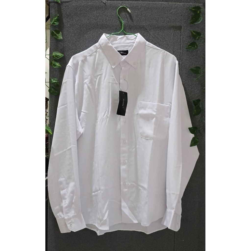 NEW Kemeja Putih Merk. PLATINI size. L