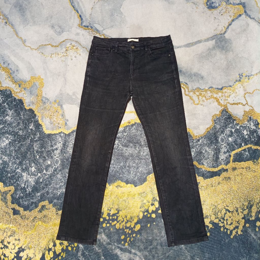 Celana Jeans Hitam Uniqlo UJ