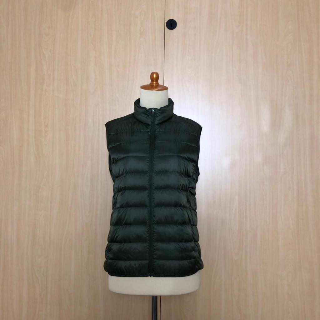 Vest Uniqlo ULTRA LIGHT DOWN, size S