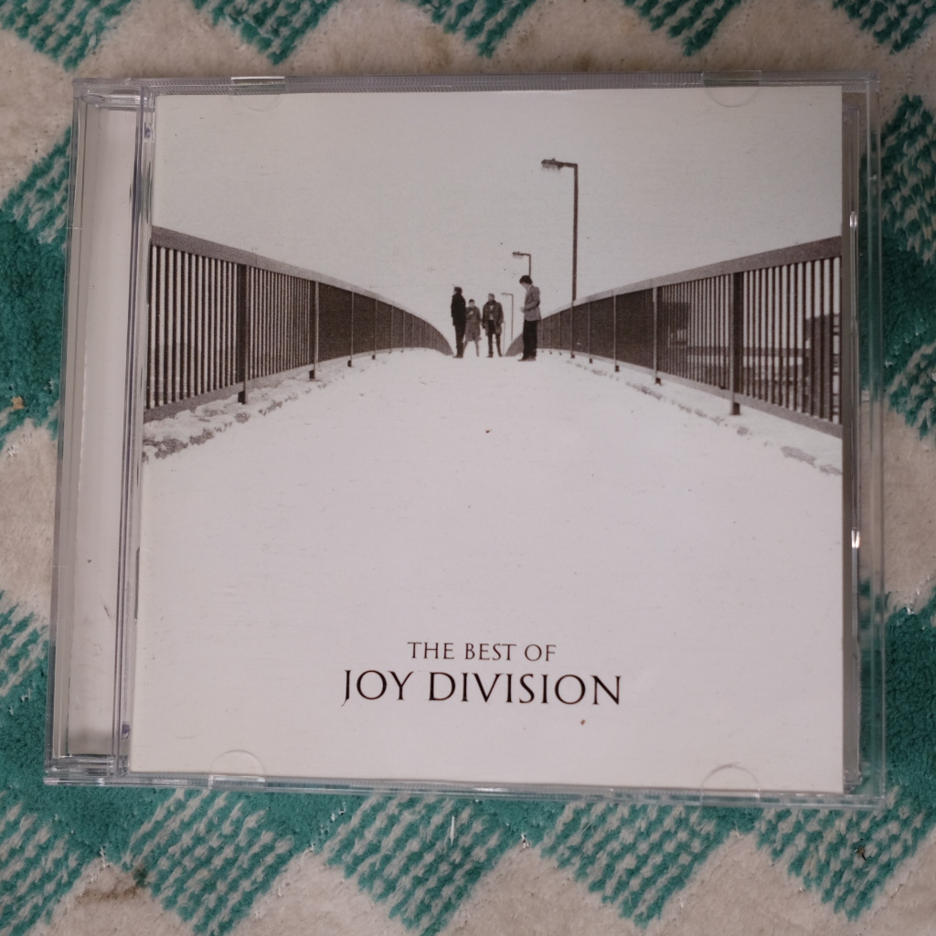 CD MUSIK JOY DIVISION  --  THE BEST