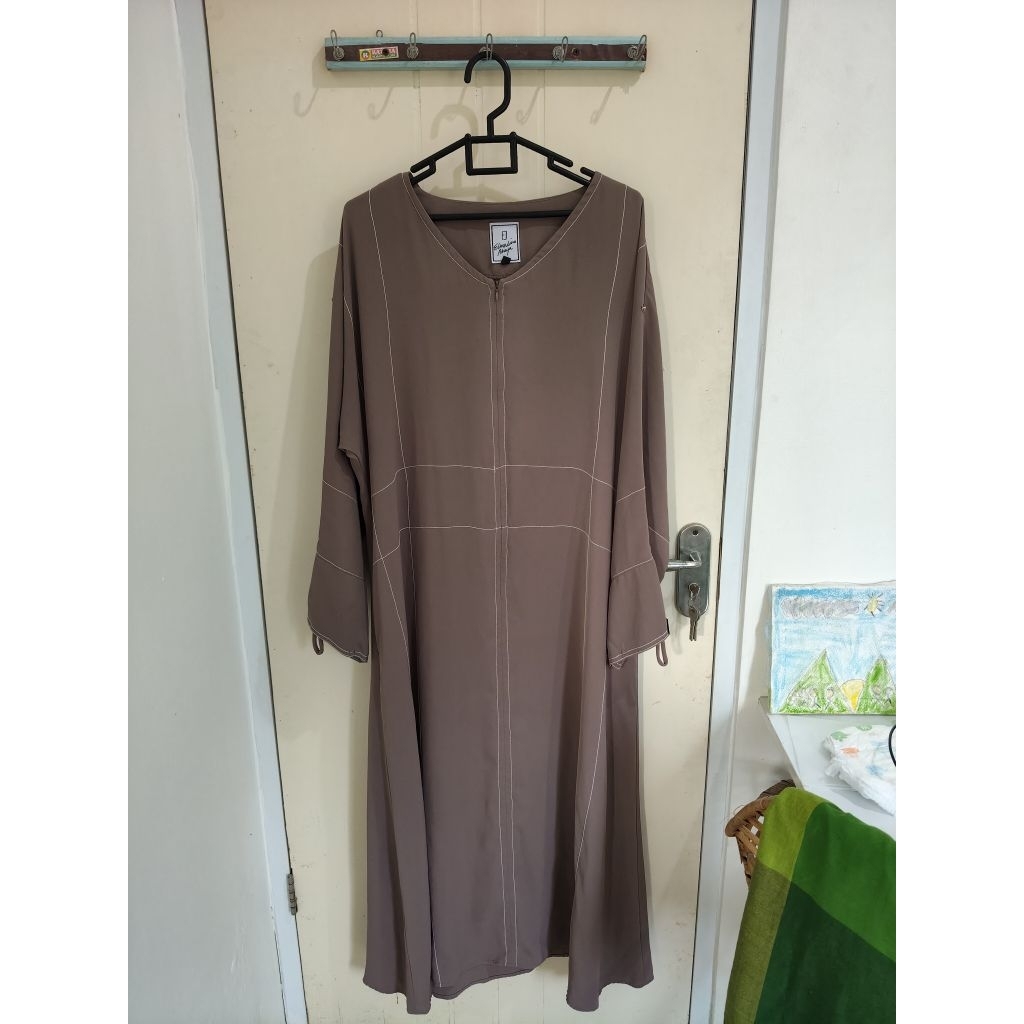 ELMADINA STICTH ABAYA