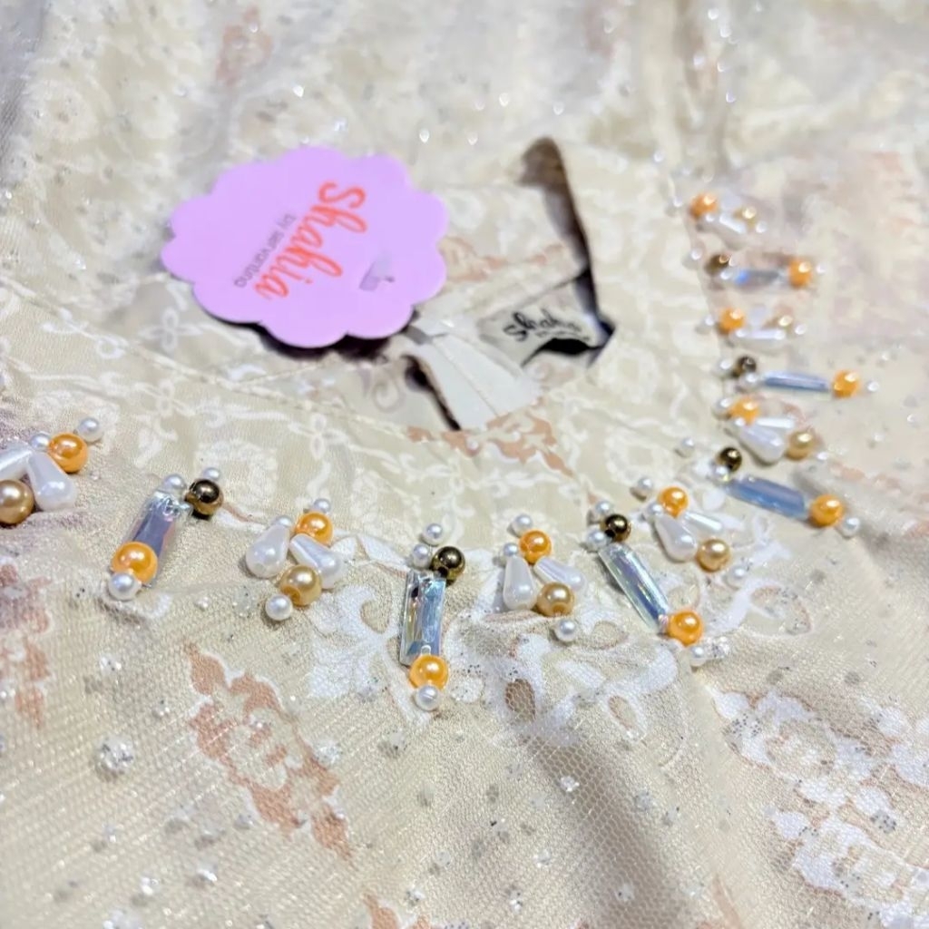 PRELOVED - Janitra Sarimbit Shahia Servantina