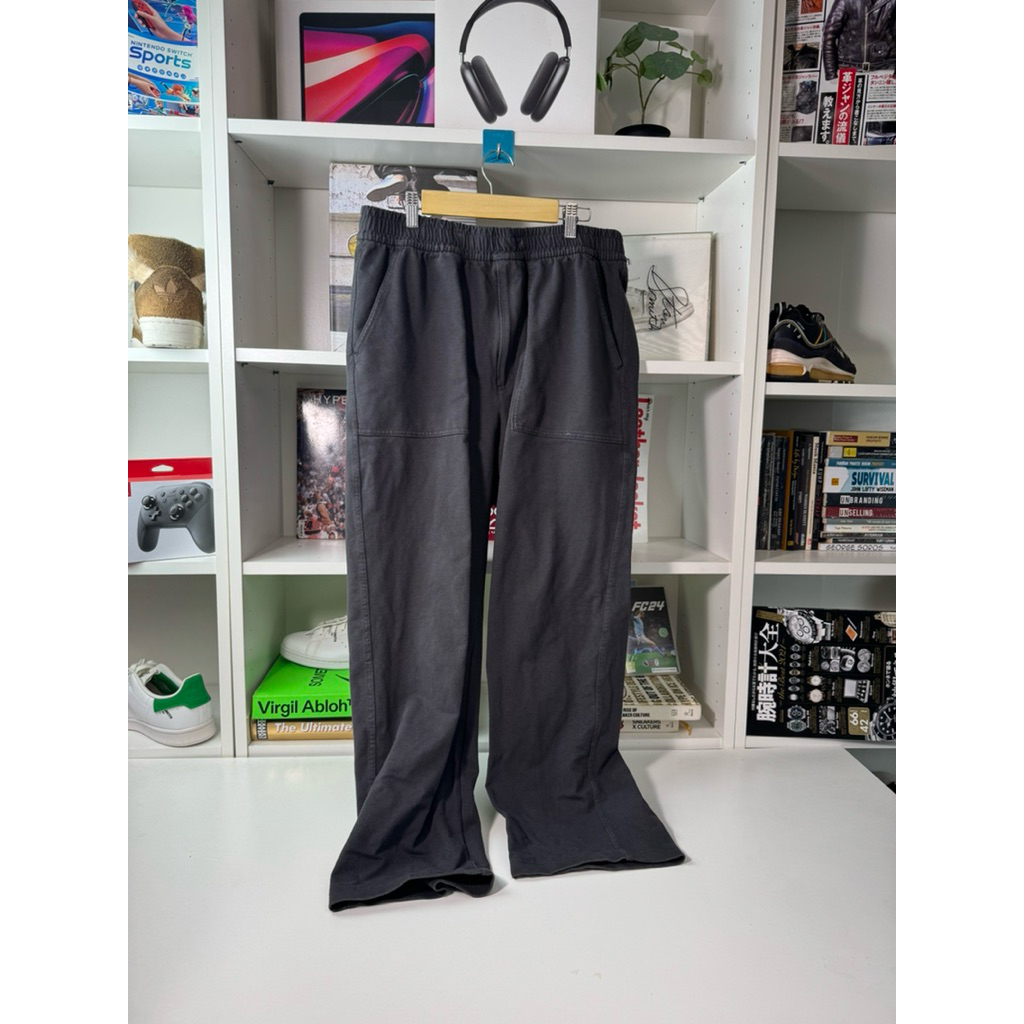 Celana wide leg trouser Uniqlo Celana santai abu abu