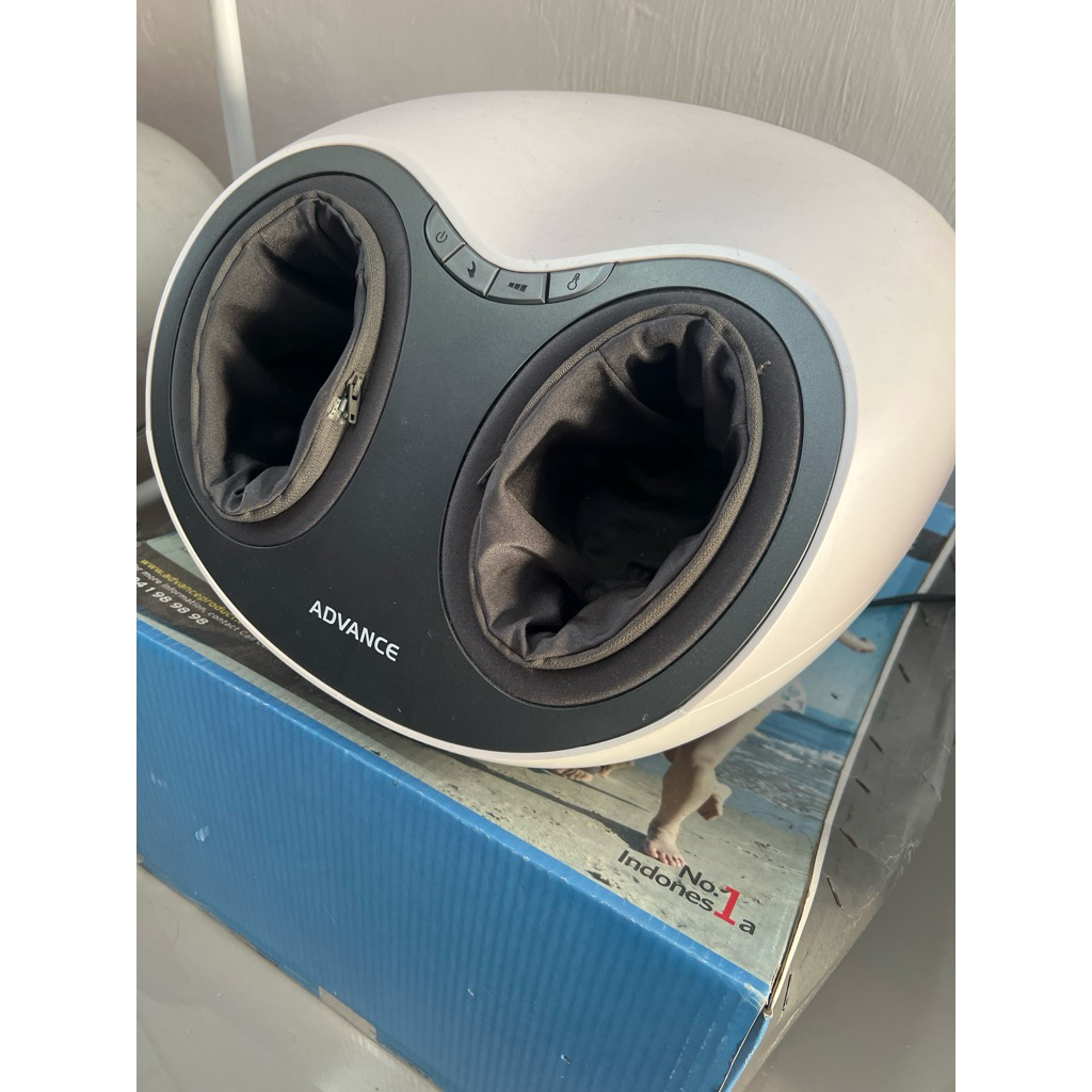 Alat Pijat Kaki Advance