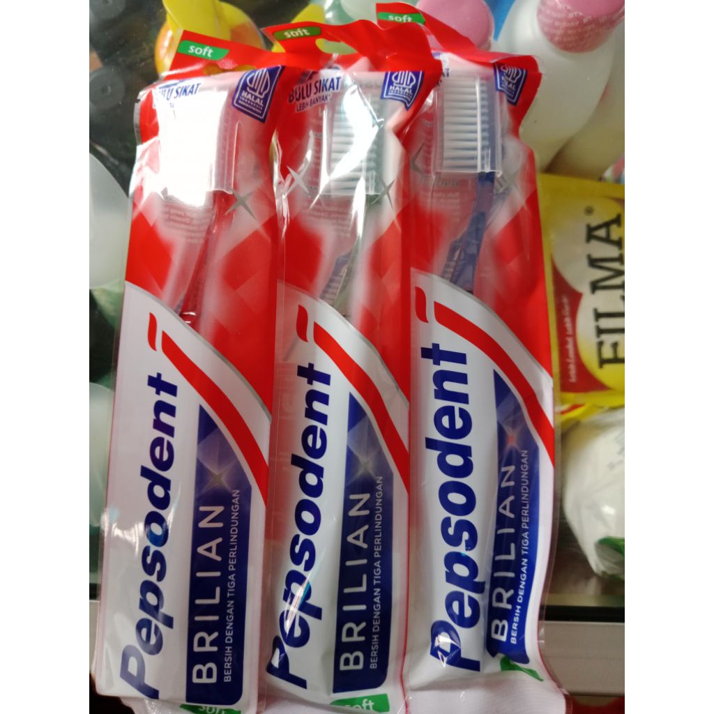sikat gigi pepsodent per pcs