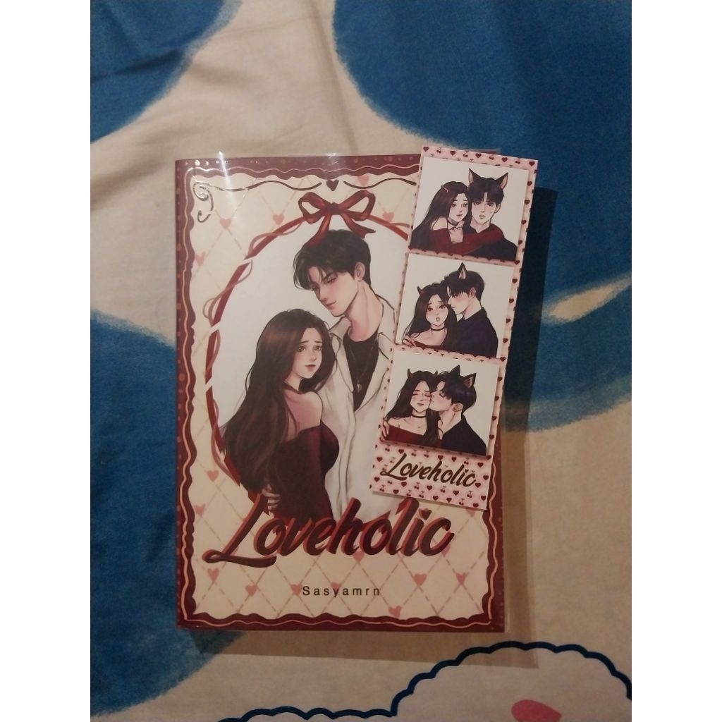 Preloved novel "LOVEHOLIC" by Sasyamrn