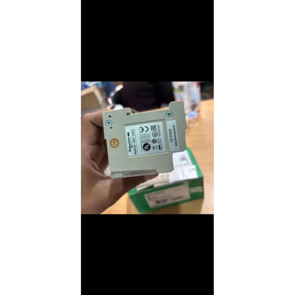 ABE7 CPA02 SCHNEIDER MODICON 064446 PLC SCHNEIDER ABE7  SERIES PLC UNIT