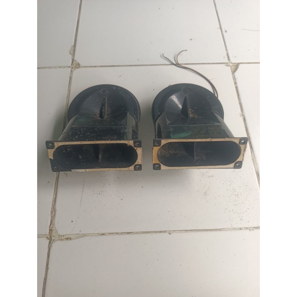 Speaker copotan 4in 2 picis