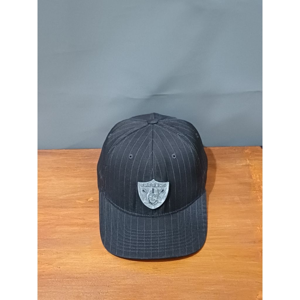 topi raiders flexfit second