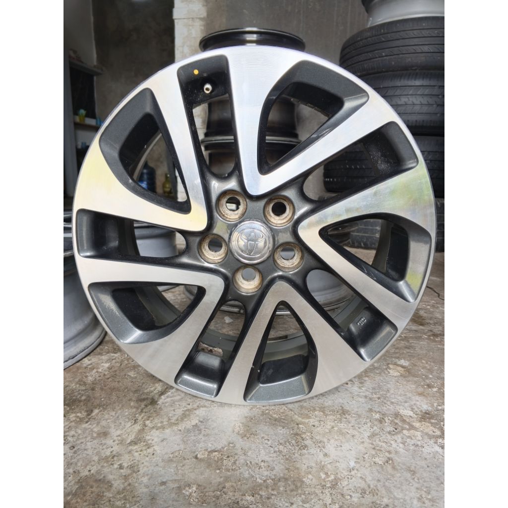 velg Sienta ring 16 pcd 5x100