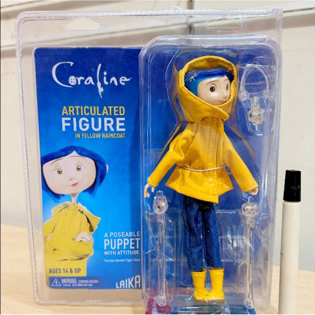 mainan action figurecoraline articulated series neca a possable puppet

tinggi sekitar 7 inch

CWBet