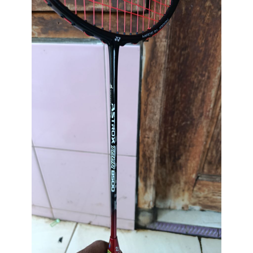 Yonex Astrox tour 8500